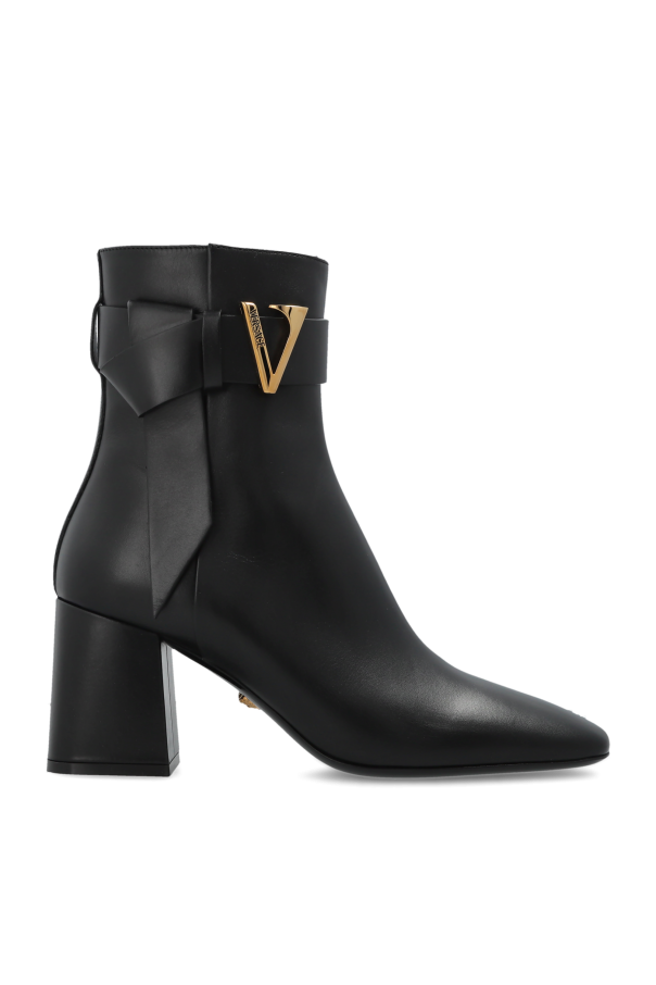 Versace - Women - Leather heeled ankle boots - Black 328990₽