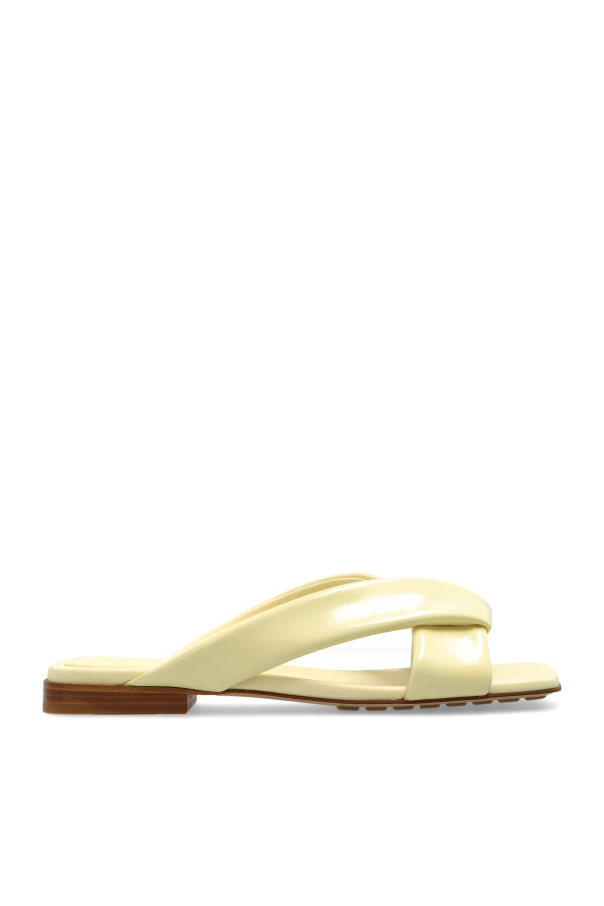 Bottega Veneta - Women - Leather flip-flops - Yellow 222590₽